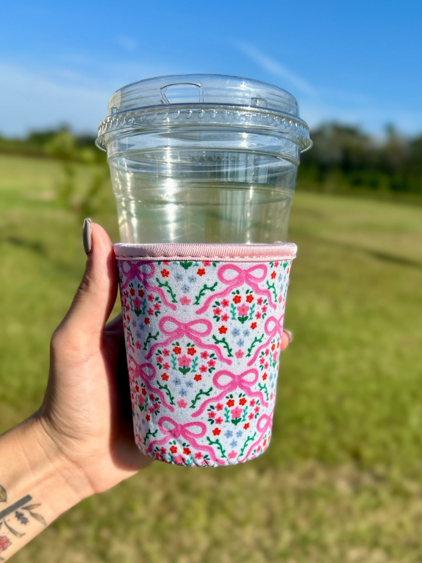 Bows & Flowers Coffee Sleeve